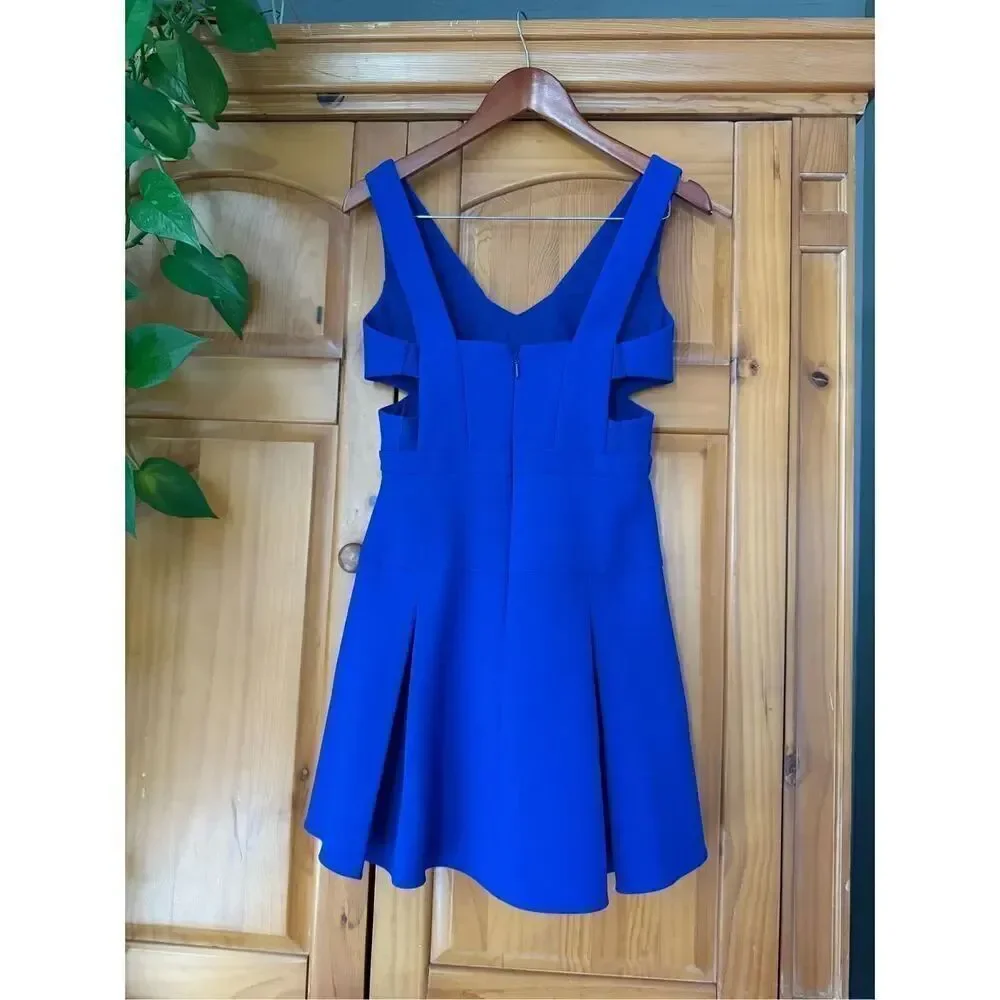BCBG MaxAzria Harlie Blue Sleeveless Cutout Mini Dress Size 4